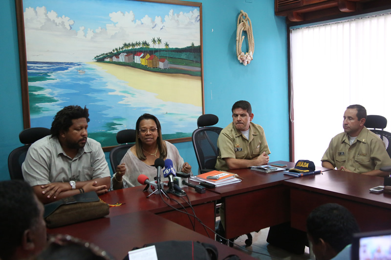 Rueda de prensa coralina