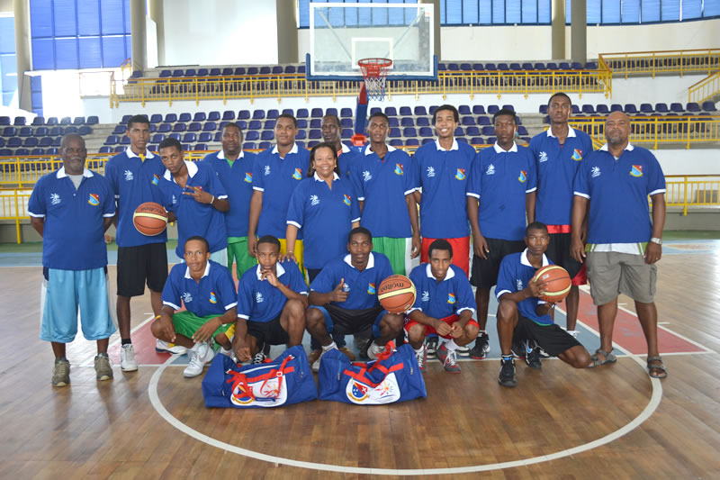 Selección de Baloncesto Sub 17 partió al Torneo Nacional Interligas apoyada por la Gobernación Departamental 