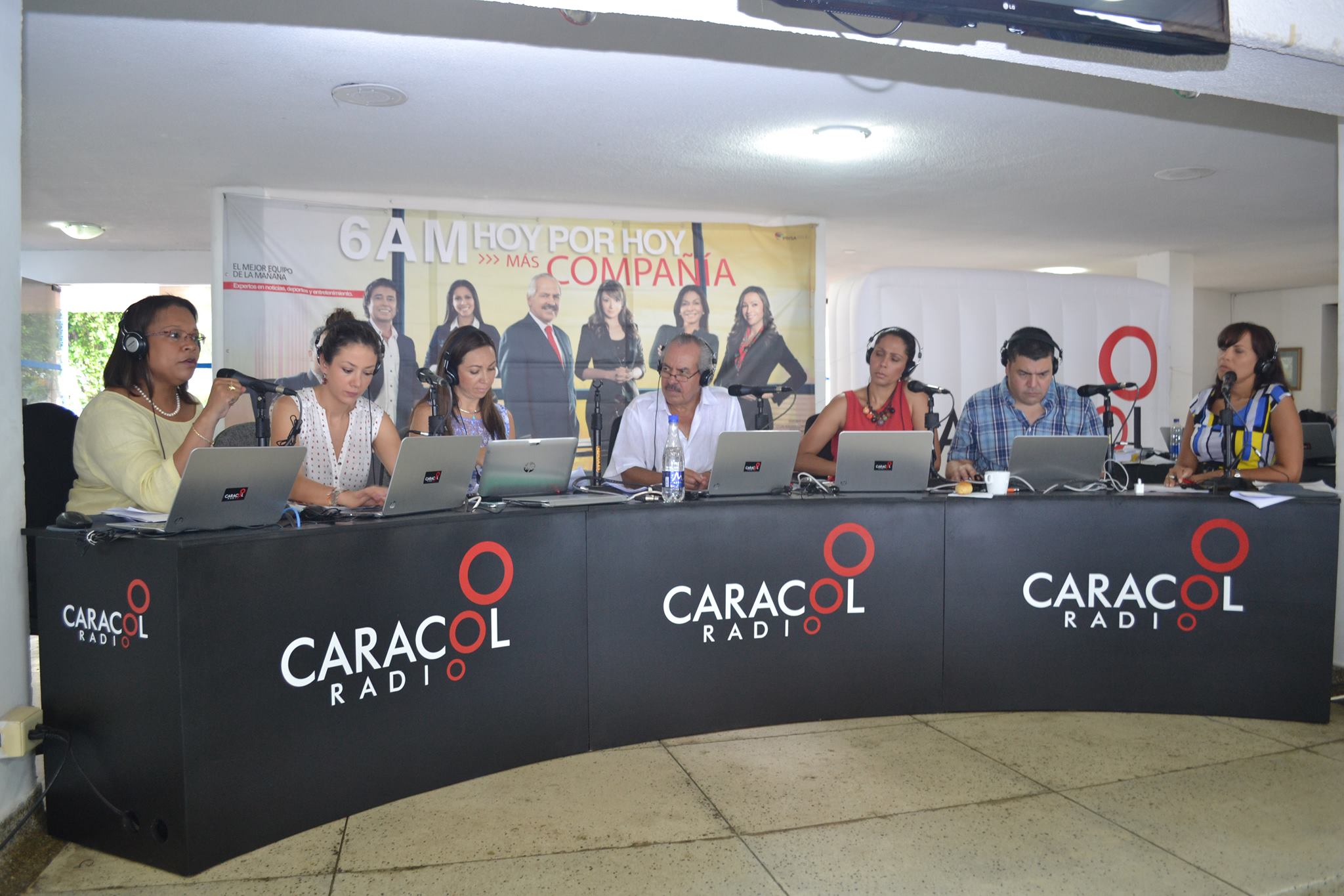 gobernadora en caracol radio